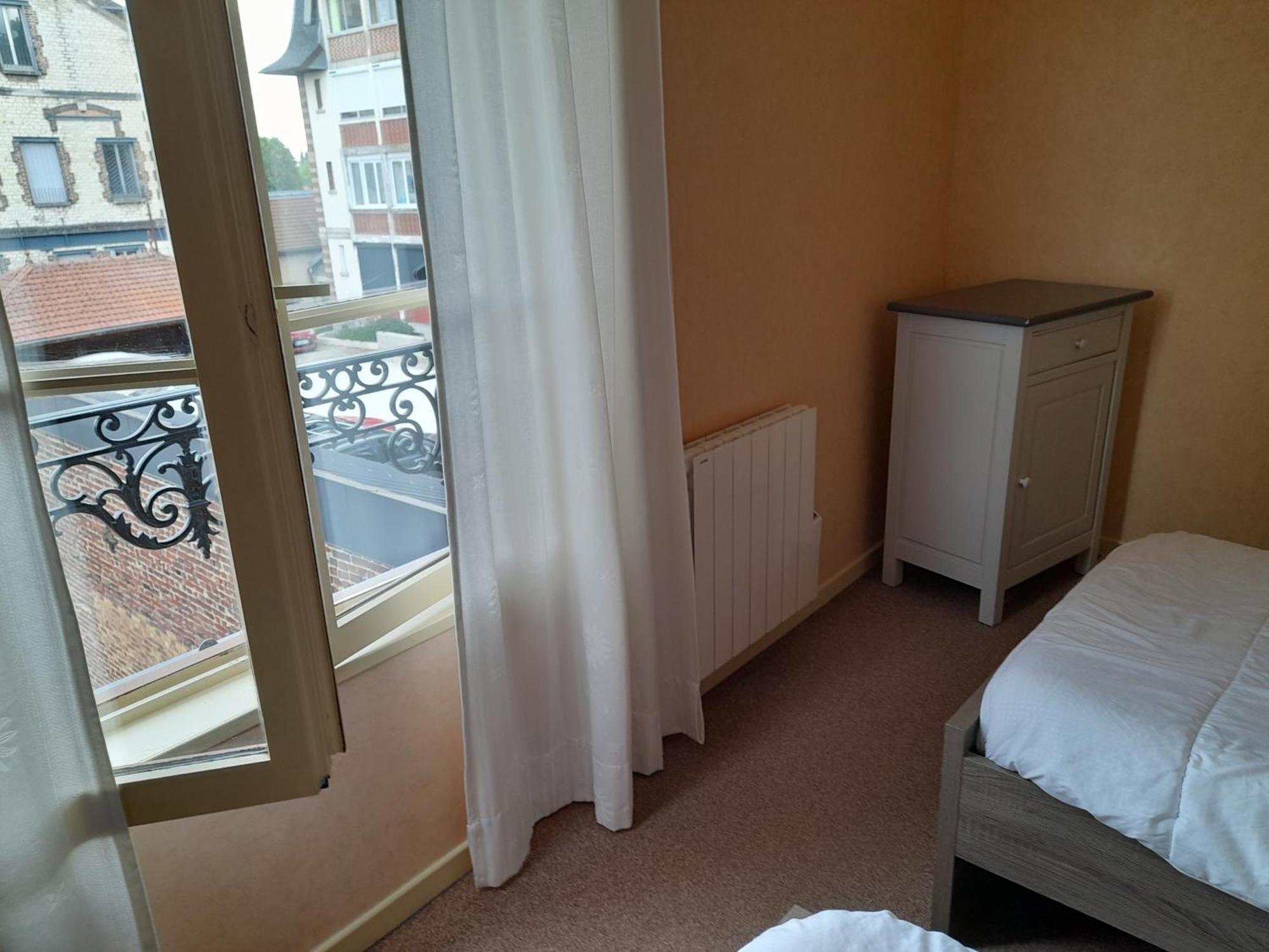 Appartement Du Pont De La Seine Troyes Exteriér fotografie