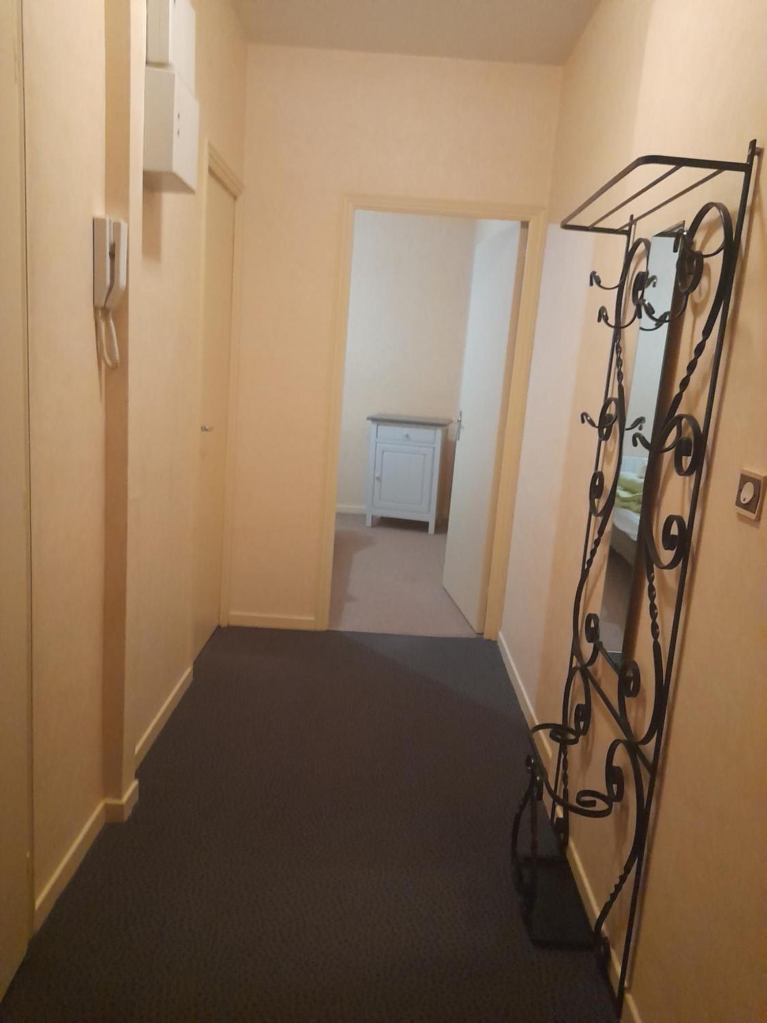Appartement Du Pont De La Seine Troyes Exteriér fotografie
